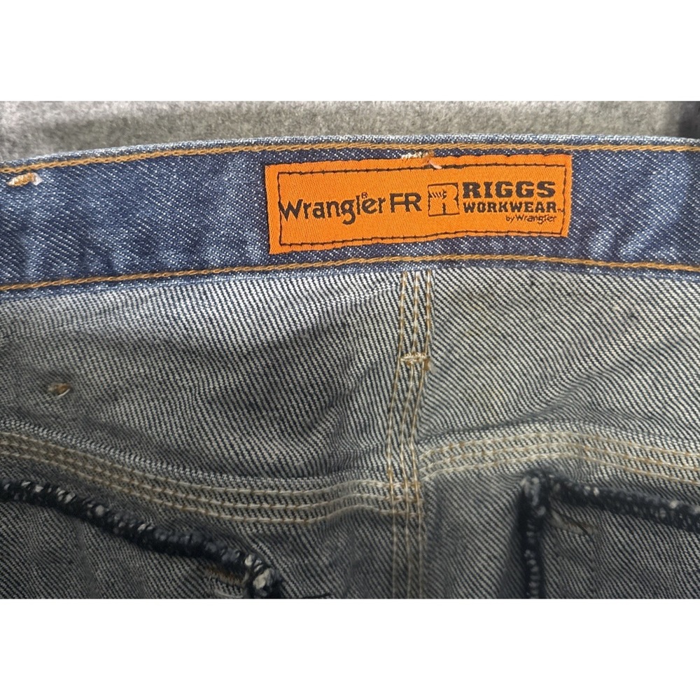 Wrangler FR Riggs Workwear Jeans Mens 34x30 Blue Flame Resistant Denim FR3W050 - Picture 8 of 11
